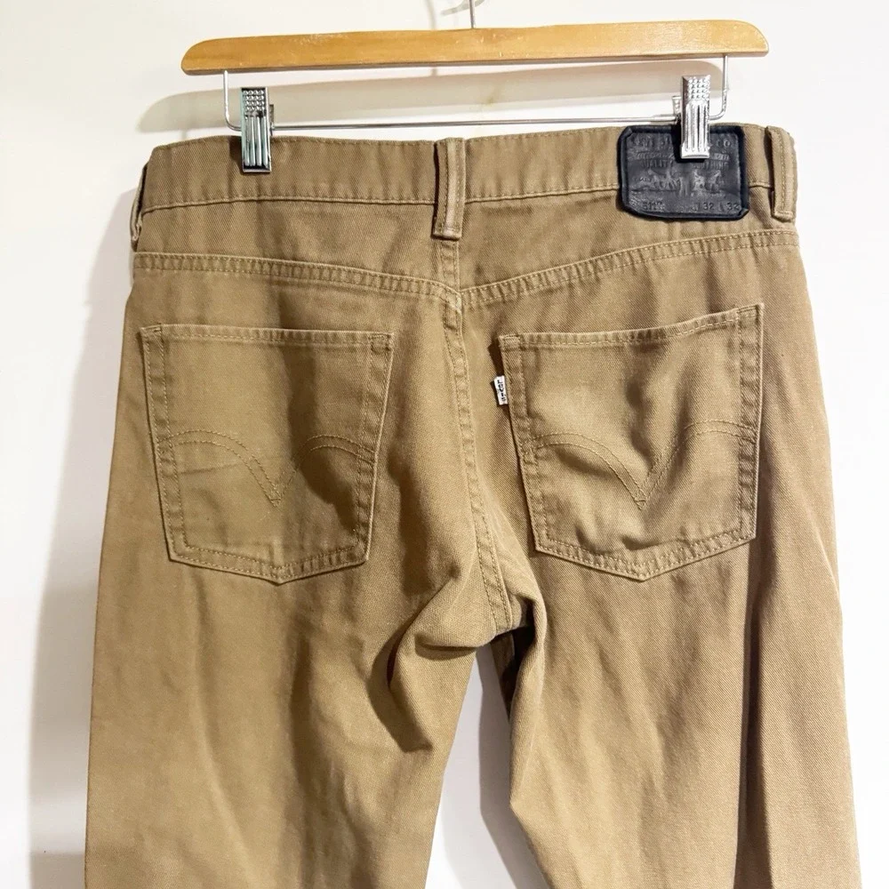 Levi's men's jeans style 511 size 32 x 32 zipper fly brown white tag